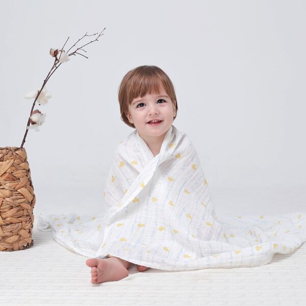 

Baby Cartoon Graphic Blanket, Multicolor