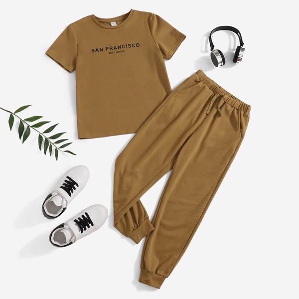 

Boys Letter Graphic Tee & Sweatpants, Brown