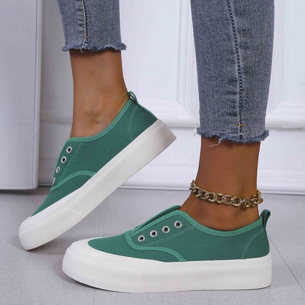 

Two Tone Slip On Chunky Skate Shoes, Green