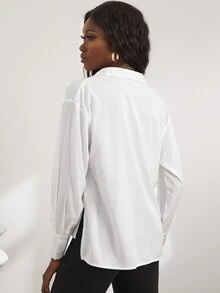 Blusa bajo con abertura irregular - Blanco - Ver 2