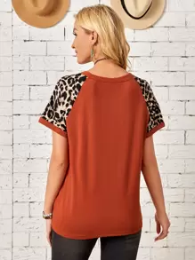 EMERY ROSE Leopard Raglan Sleeve Tee
