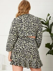 SHEIN Top corto con estampado & Falda bajo con fruncido - Multicolor - Ver 4