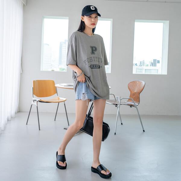 

Letter Graphic Drop Shoulder Longline Tee, Grey