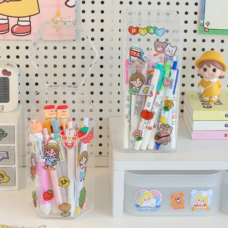 

1pc Cartoon Graphic Random Card Cover, Clear