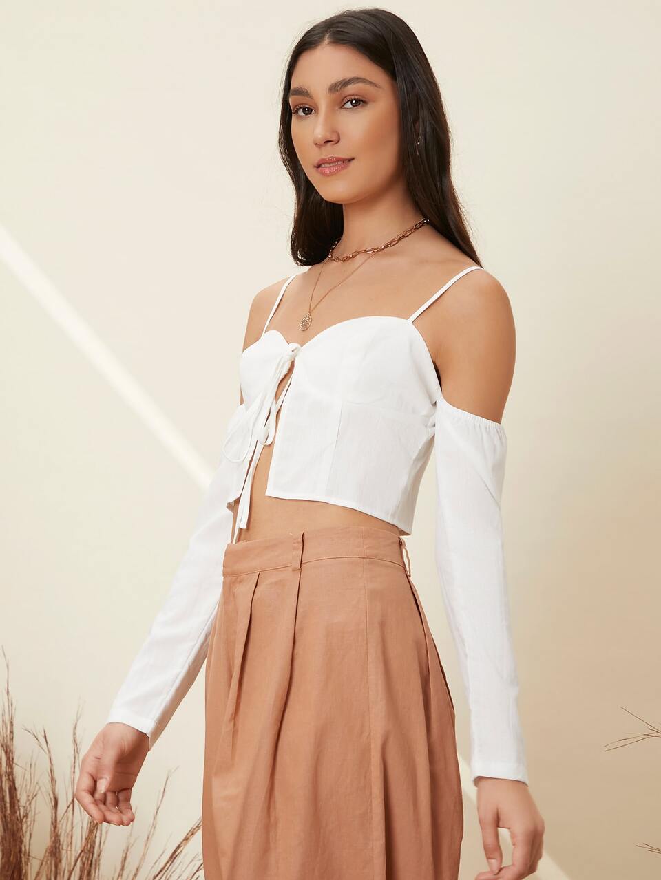 Cold Shoulder Tie Front Crop Top