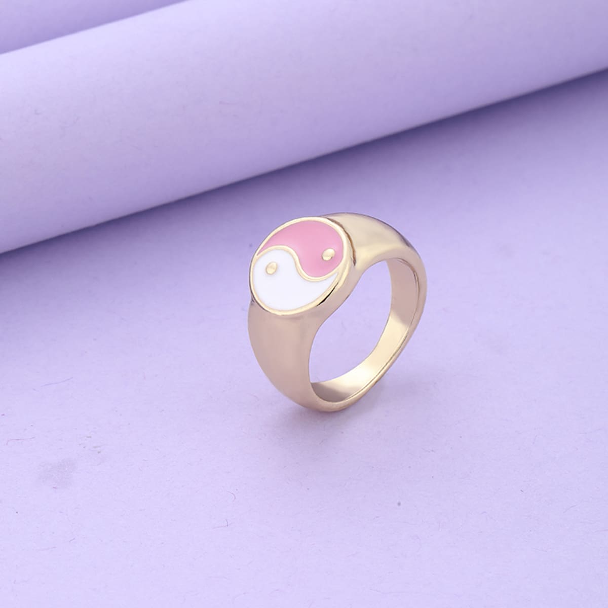 

1pc Yin & Yang Graphic Ring, Pink