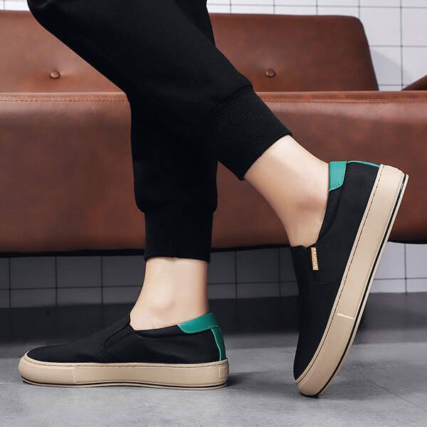 

Men Slip On Canvas Shoes, Black
