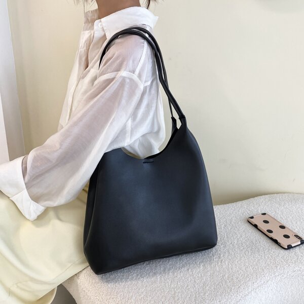 

Minimalist Shoulder Tote Bag, Black