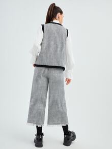 Mulvari Plaid Pattern Contrast Trim Tweed Tank Top & Trousers Without Blouse - Black and White - View 2