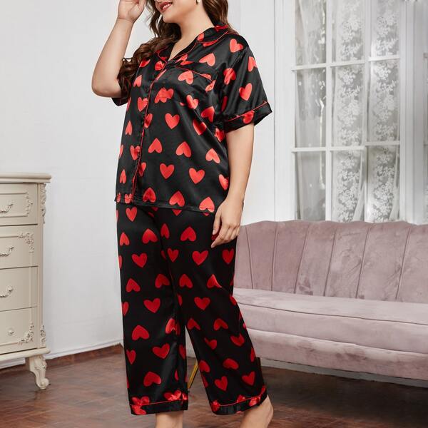 

Plus Allover Heart Print Contrast Piping Pocket Front PJ Set, Multicolor