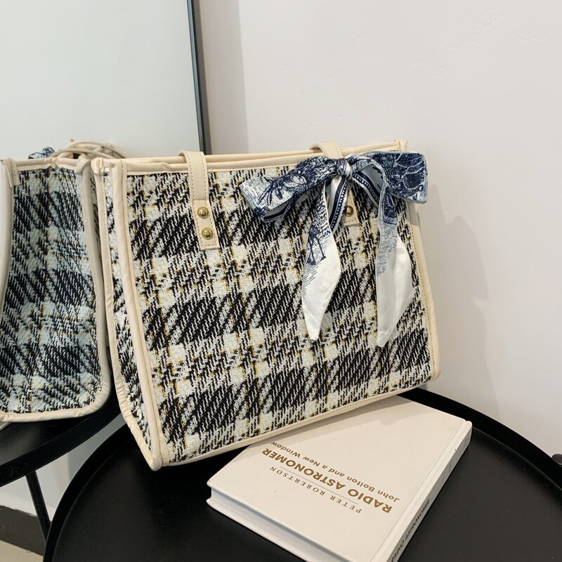 

Plaid Tote Bag, Multicolor