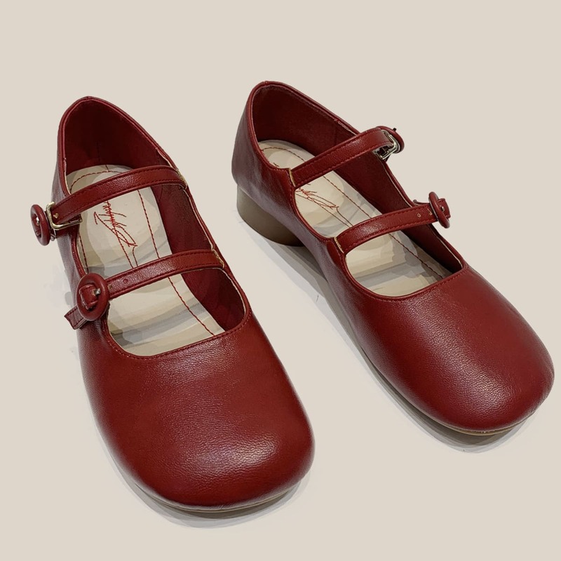 

Minimalist Mary Jane Flats, Red