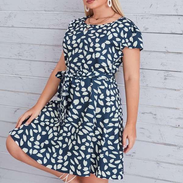 

Plus Allover Print Belted Dress, Navy blue