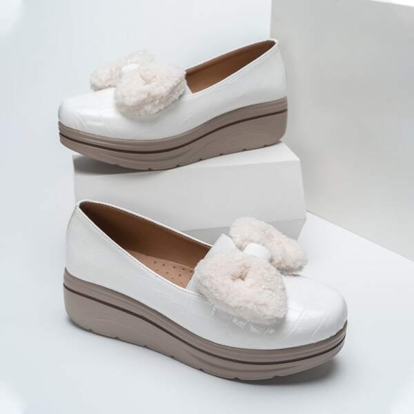 

Fluffy Bow Decor Croc Embossed Flatform Courts, White