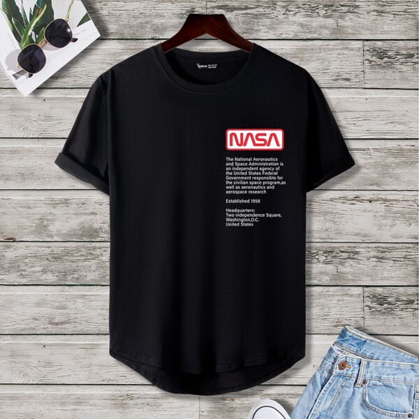 

Men Slogan Graphic Curved Hem Tee, Black