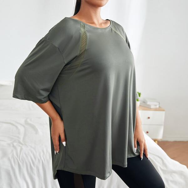 

Plus Solid Mesh Detail Cut Out Sports Tee, Green