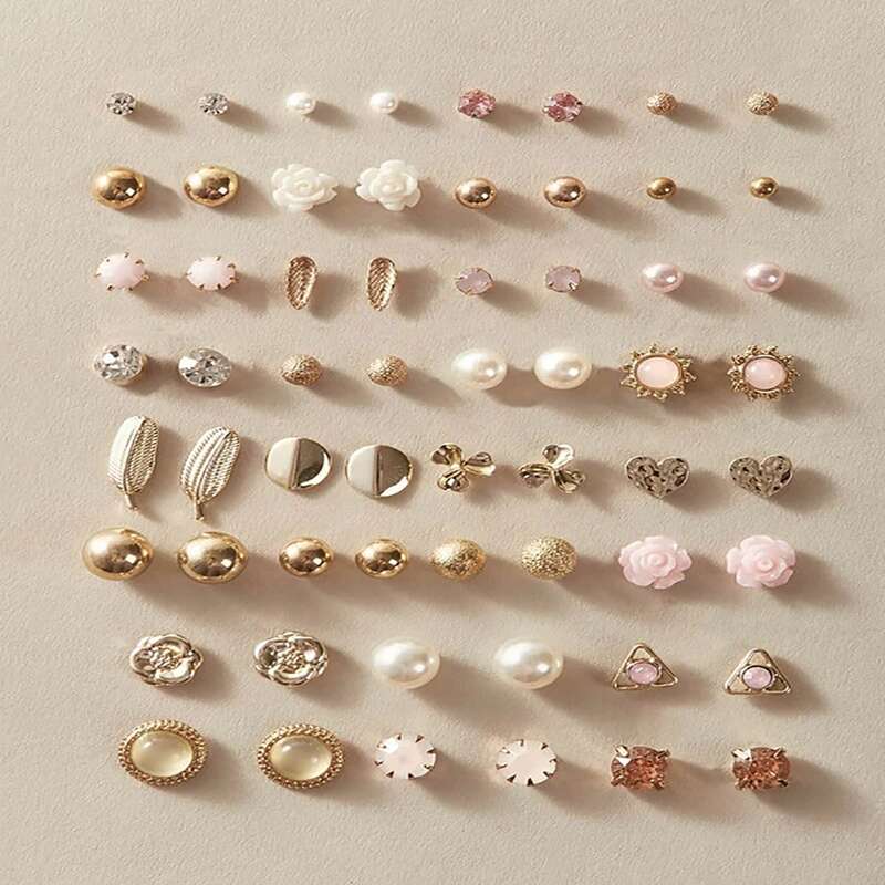 

60pcs Faux Pearl Decor Stud Earrings, Multicolor