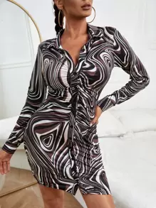 SHEIN Clasi 滿版印花褶邊前排扣緊身連衣裙 - 彩色 - 查看 1