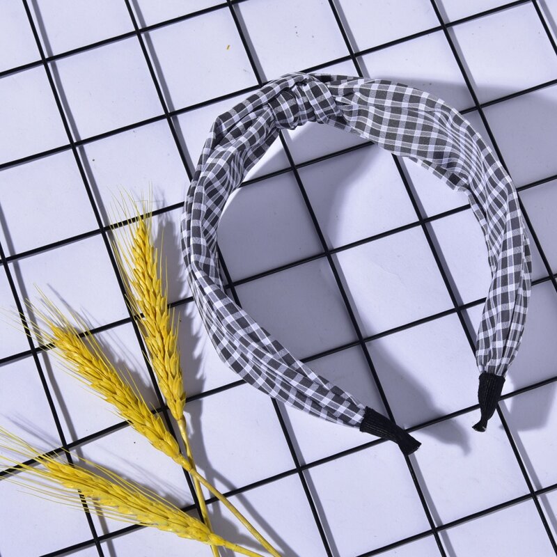 

Plaid Pattern Knot Headband, Black and white