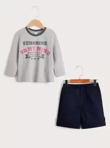 SHEIN 小男童星星和字母圖案運動衫和短褲套裝 - 彩色 - 查看 1