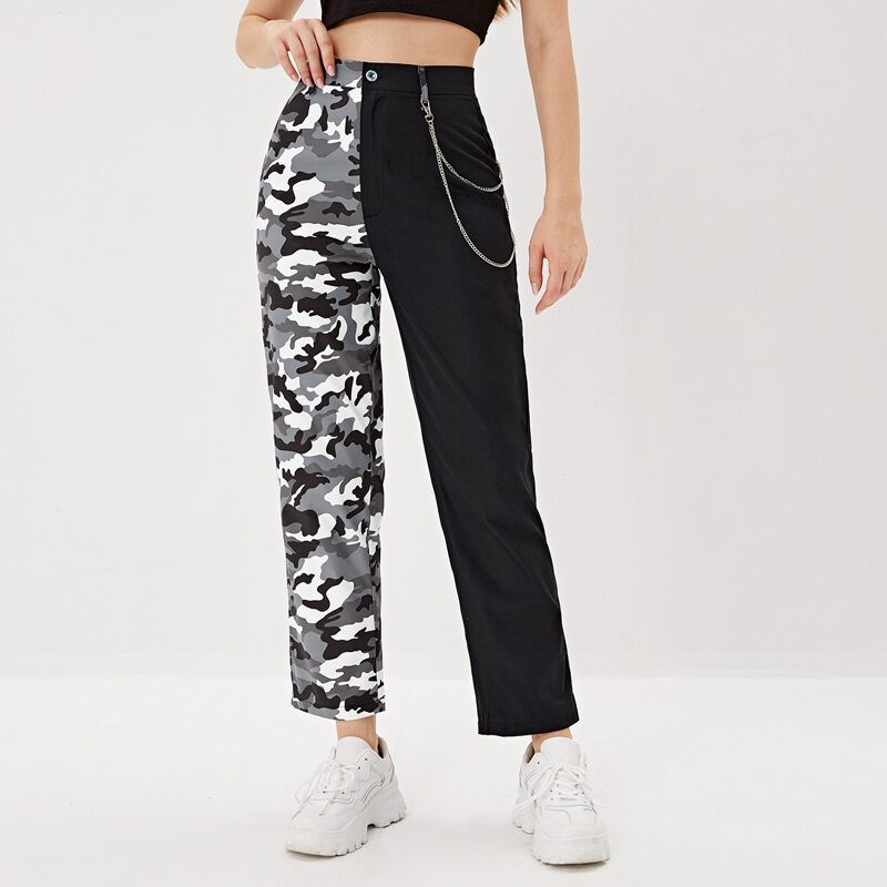 

Camo Print Chain Detail Pants, Multicolor