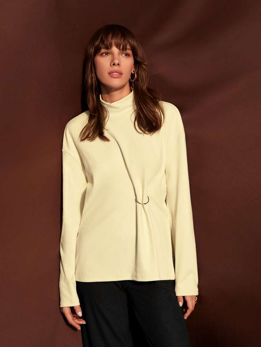 SHEIN Unity 小高領落肩袖圓環細節T恤 - 米色 - 查看 1