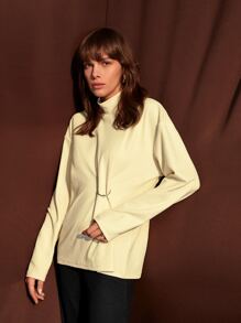 SHEIN Unity 小高領落肩袖圓環細節T恤 - 米色 - 查看 4