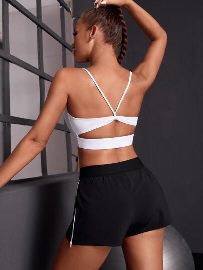 Medium Support Solid Cut Out Back Sports Bra