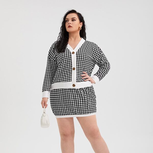 

Plus Houndstooth Print Coat & Skirt, Black and white