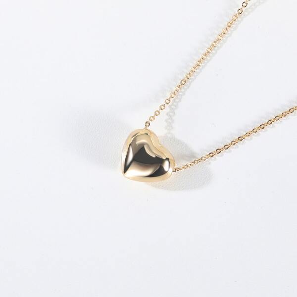 

18K Gold Plated Heart Pendant Necklace