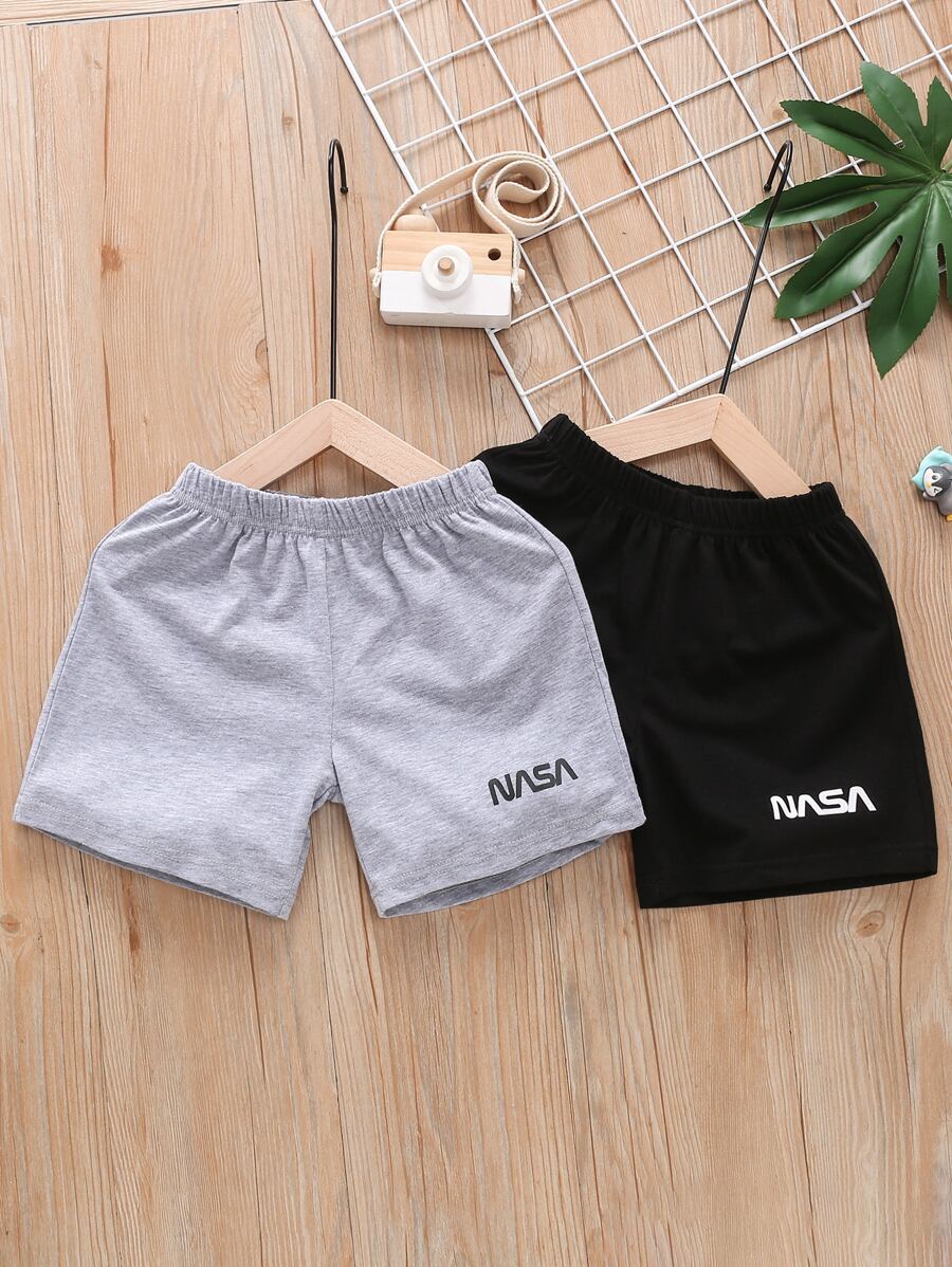 SHEIN 男童两件装字母图案运动短裤