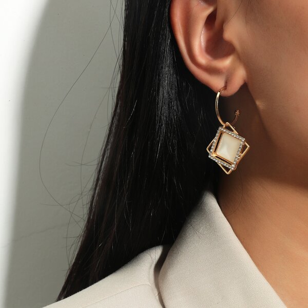 

Rhinestone Decor Geometric Drop Earrings, Gold