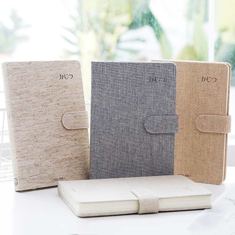 

1pc Random Magnetic Button Notebook, Multicolor