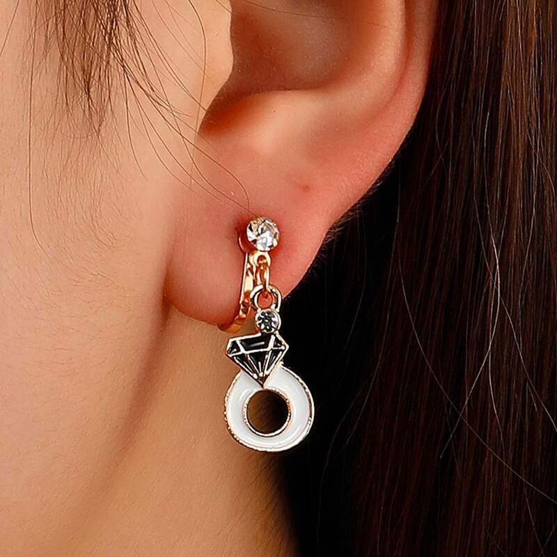 

Rhinestone Decor Earrings, Gold