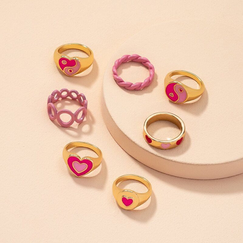 

7pcs Heart Graphic Ring, Gold