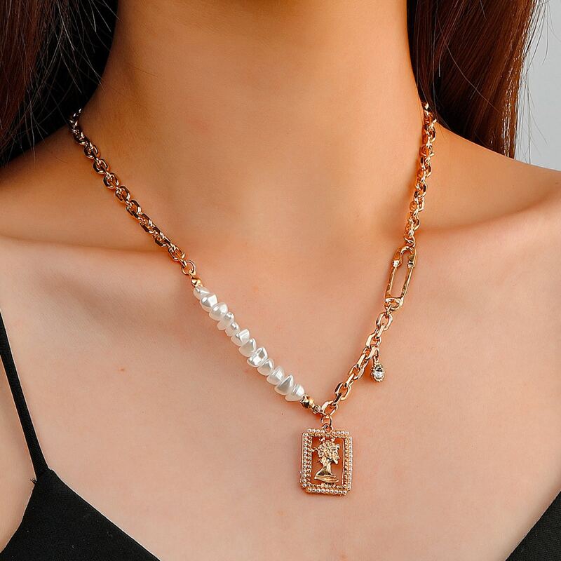 

Figure Pendant Chain Necklace, Gold