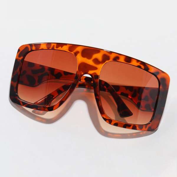 

Flat Top Shield Sunglasses
