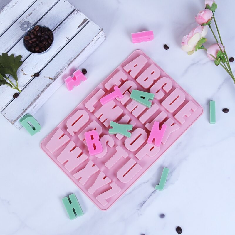 

1pc Letter Design Random Color Mold, Multicolor