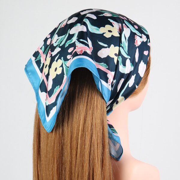 

Flower Print Bandana, Multicolor
