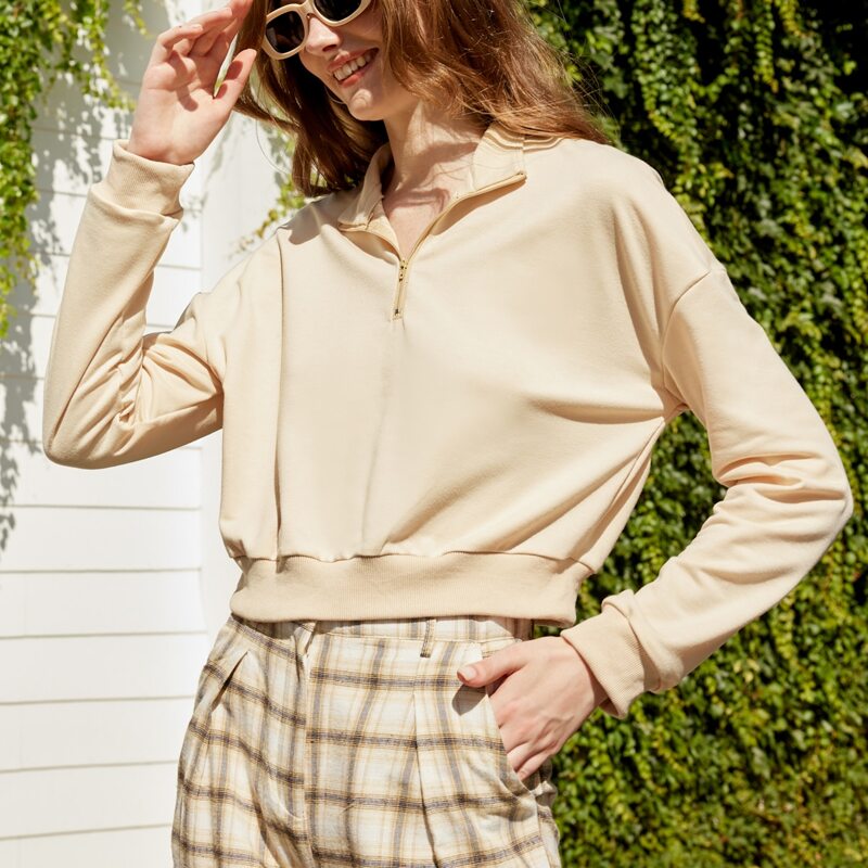 

Half Zip Sweatshirt, Apricot