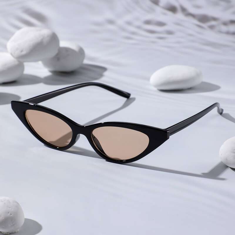 

Cat Eye Tinted Lens Sunglasses