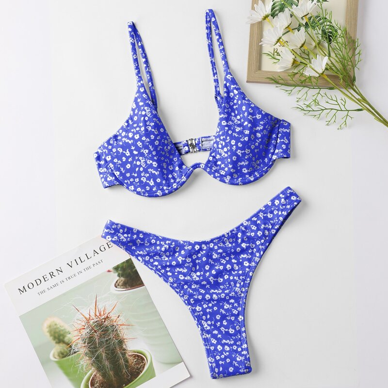 

Ditsy Floral Underwire Bikini Swimsuit, Navy blue
