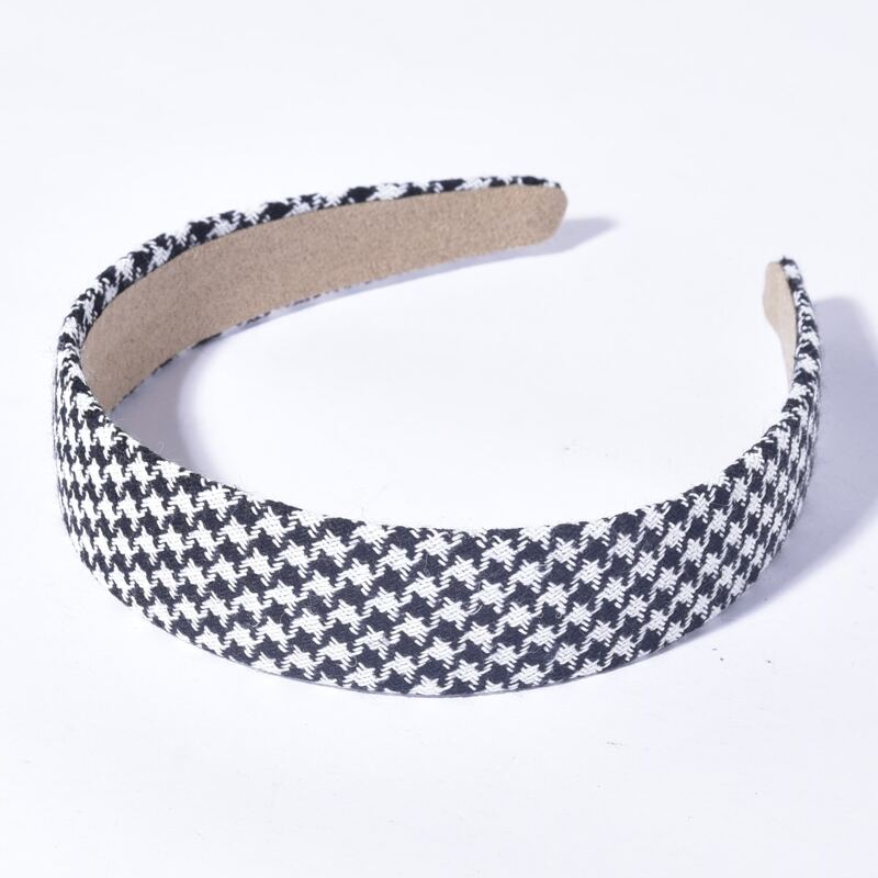 

Houndstooth Pattern Headband, Black and white