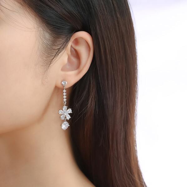 

Zircon Flower Decor Drop Earrings, Silver