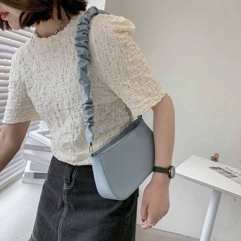

Minimalist Shoulder Bag, Blue