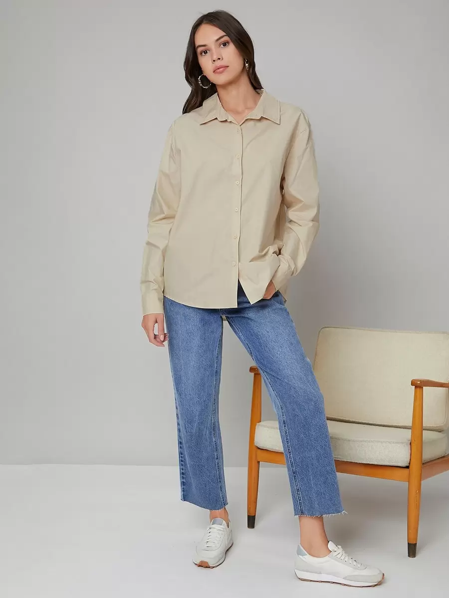 BizChic 素色弧形下擺襯衫 - 卡其色 - 查看 1