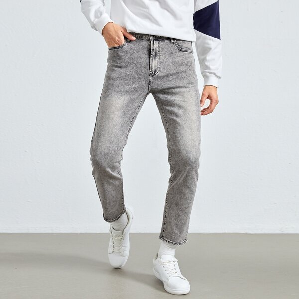 

Men Straight Leg Jeans, Grey