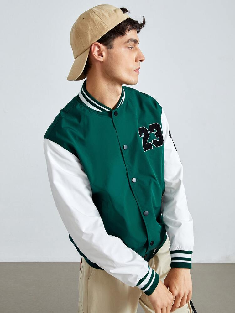 Manfinity RebelGame Chaqueta universitaria de hombre holgada con bloques de color, parches con letras y cinta de contraste - Verde - Añade 3