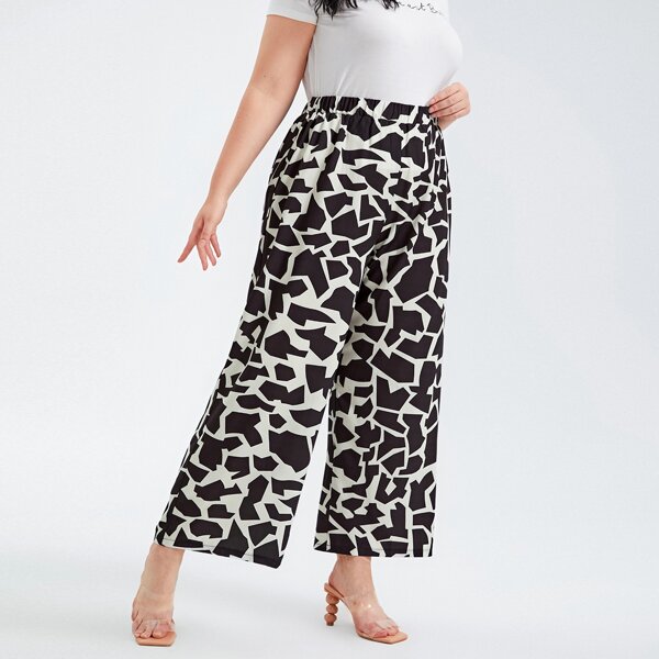 

Plus Allover Geo Print Wide Leg Pants, Black and white