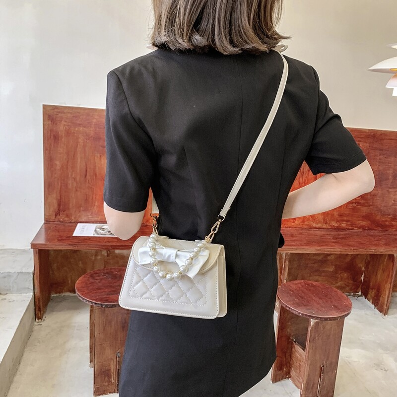 

Bow Decor Quilted Flap Satchel Bag, Beige